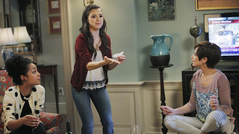 Still from Chasing Life - Season 2 Episode 10