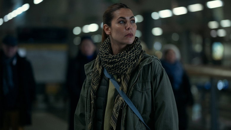 Still from Hijack - Season 2 Episode 1