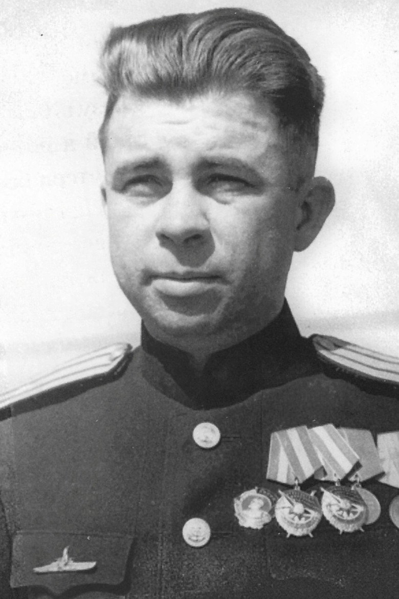Александр Маринеско portrait