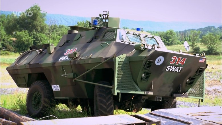 Still image for Shipping Wars season 1 episode 4: Cash for Tanks Still image for Shipping Wars season 1 episode 4: Cash for Tanks