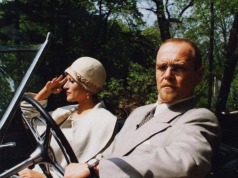 Still image for Četnické humoresky season 1 episode 1: Slepice versus Slepička