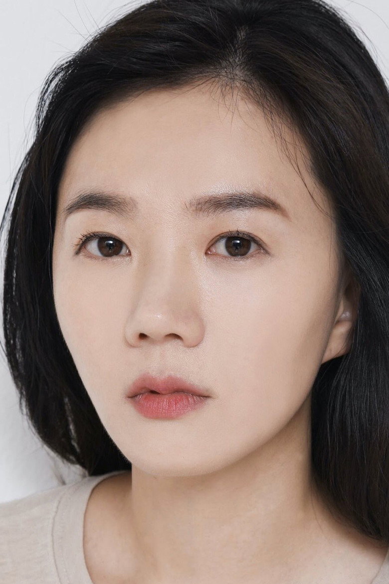 Lee Myung-ha photo 2
