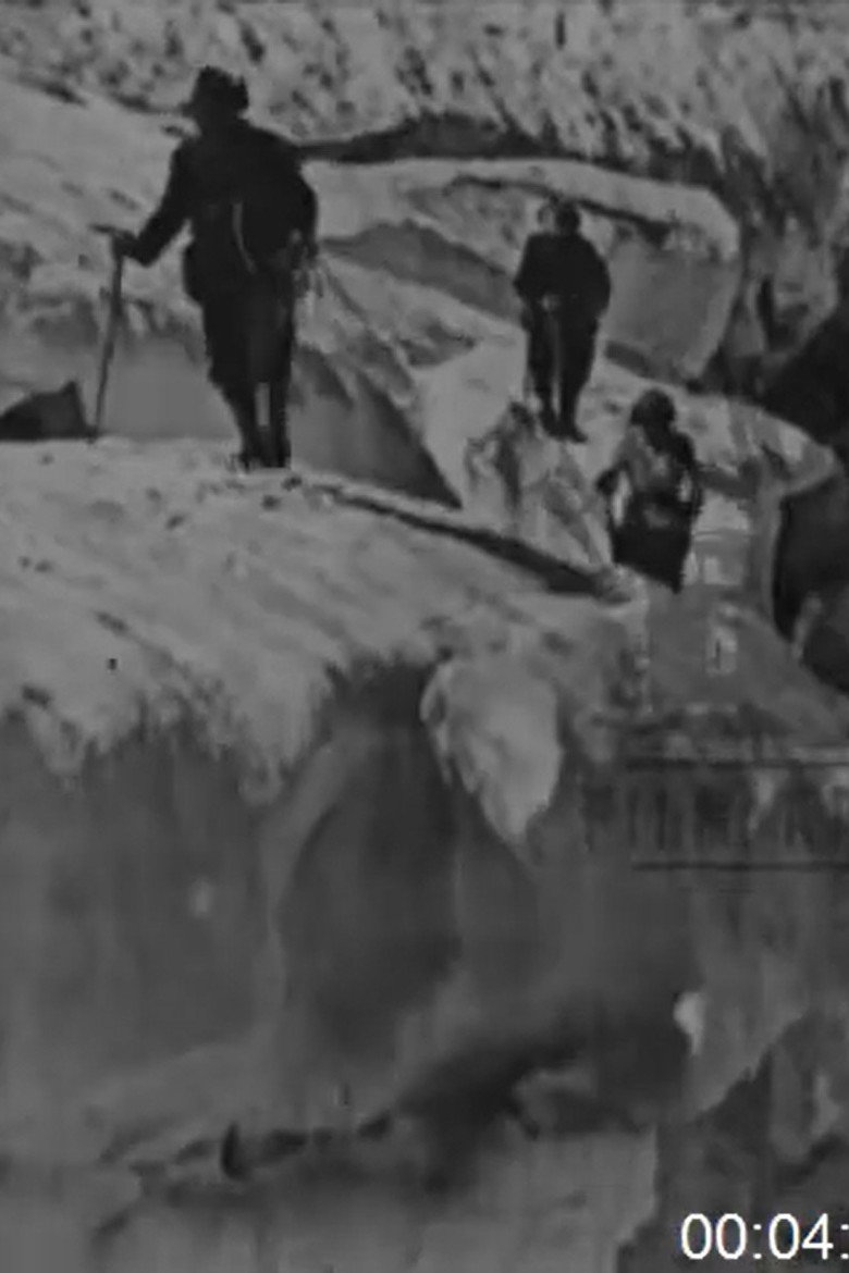 Imatge de Climbing Mt. Lefroy in the Rockies, Canada, 1910s