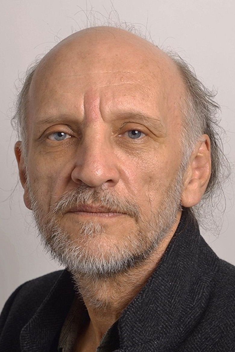 Darcy Hula portrait image