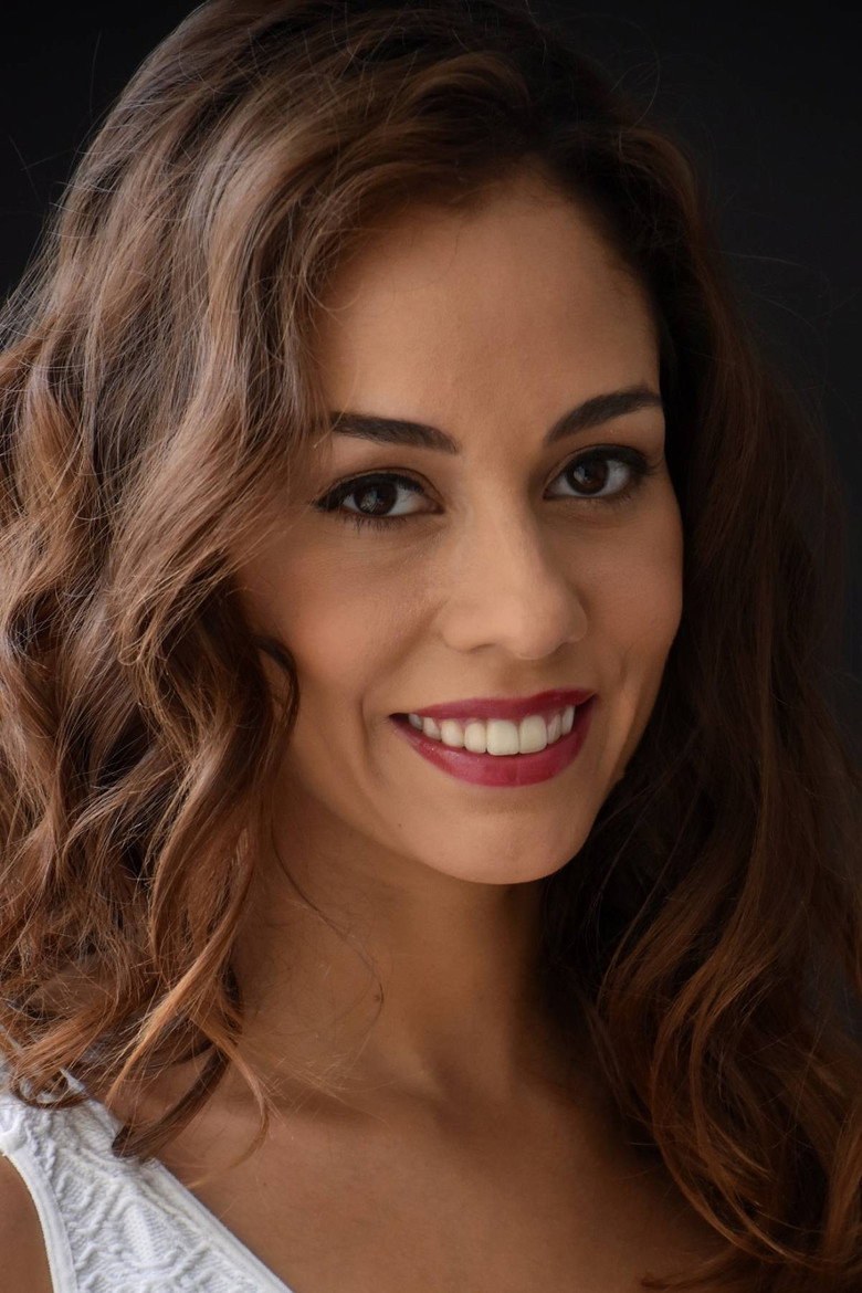 Alejandra Toussaint photo 1