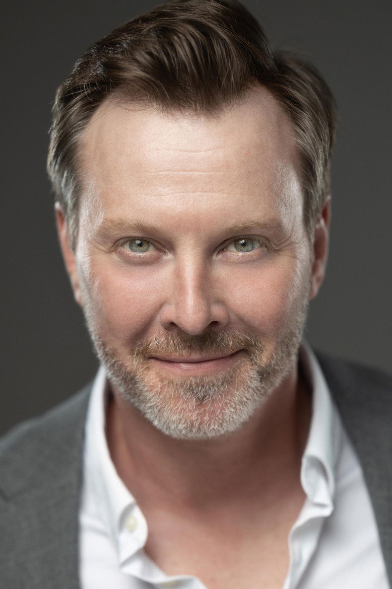 Timothy Hull portrait image