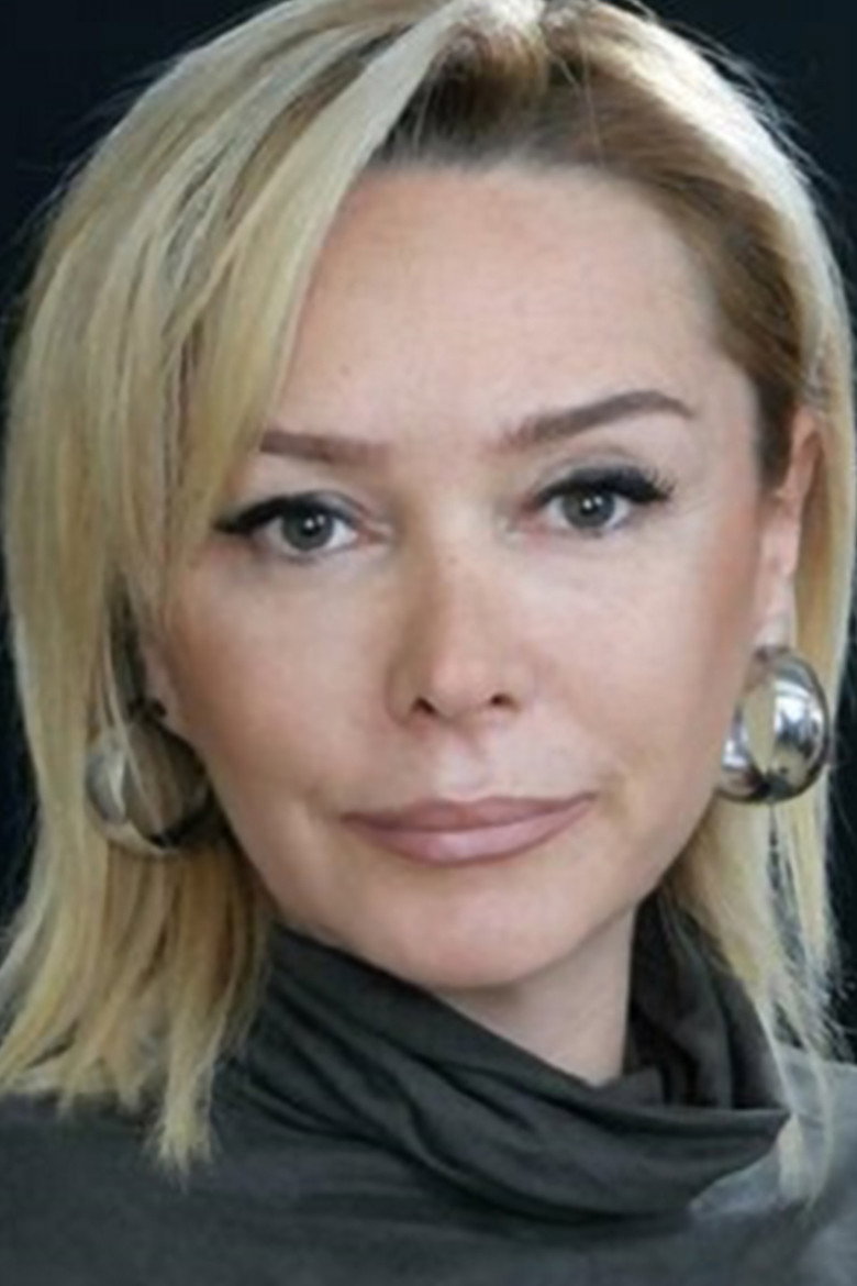 Özlem Savaş photo 2