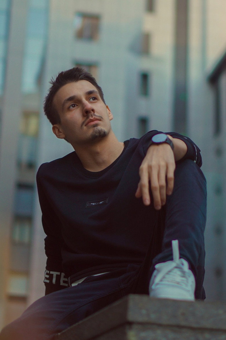 Roman Krasnoschok photo 2