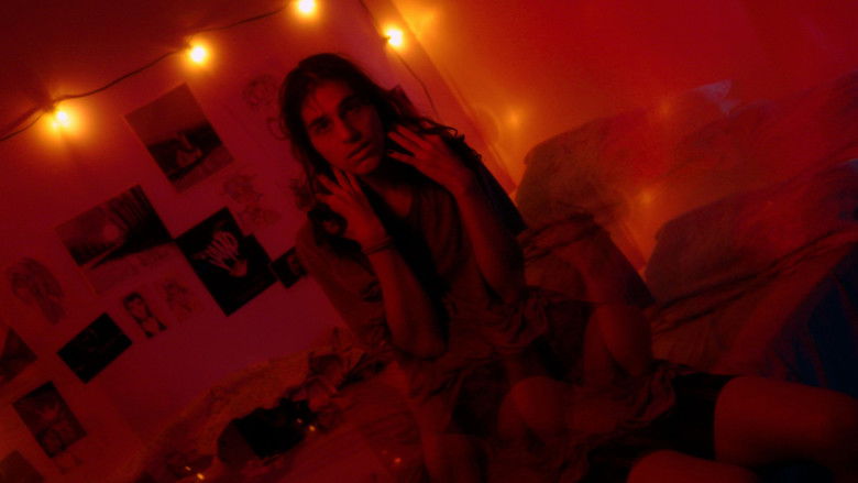 Gallery image from 2jXLCmwLi4Kf1H6s0mJyFS62xsj.jpg