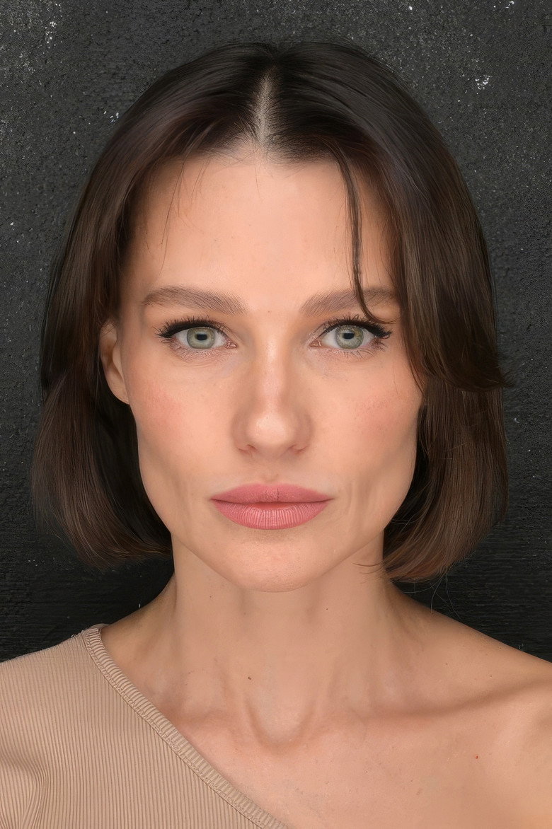 Yuliya Degtyarenko photo 6