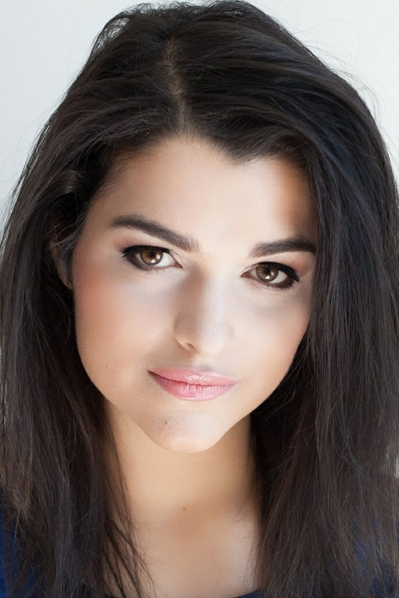 Eve Harlow photo 2
