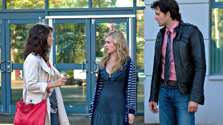 Still from Life Unexpected - Season 2 Episode 2