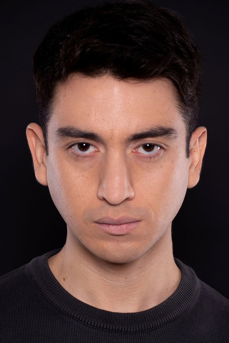 Arón Hernández photo