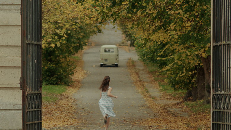 Frame from 그 소녀의 기억