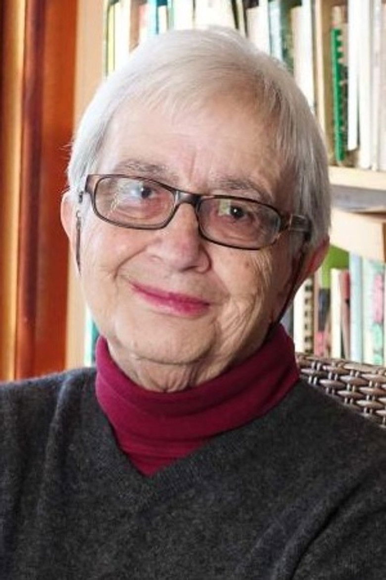 Eva Cox portrait image