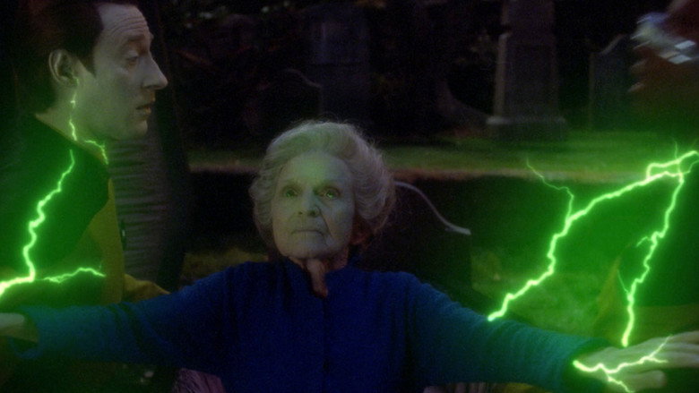 Still from Star Trek: The Next Generation - Season 7 Episode 14