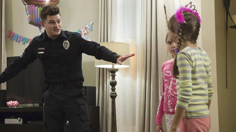 Still from Sirens - Season 2 Episode 5