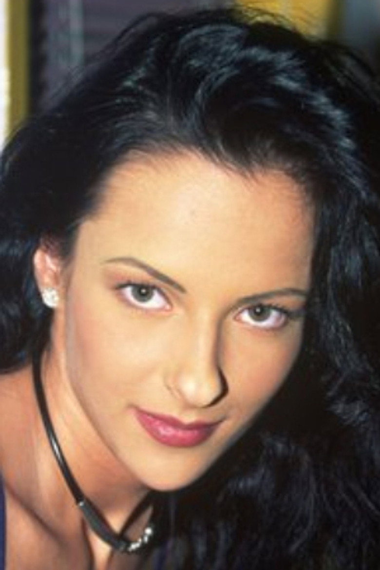 Erica Tchern photo