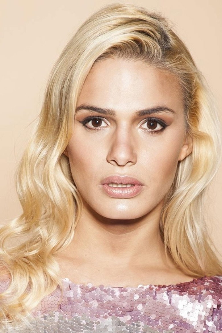 Glamour Garcia photo 2