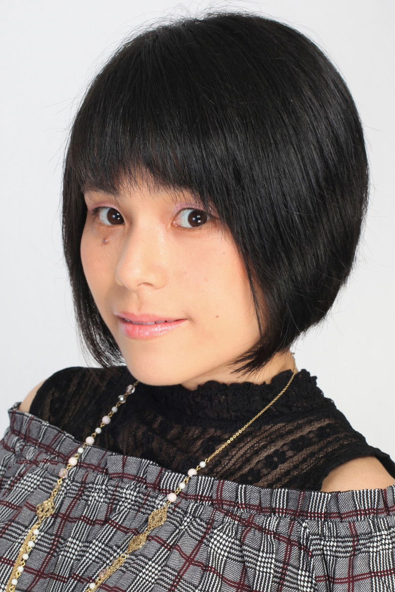 Yuzuki Asakura portrait image