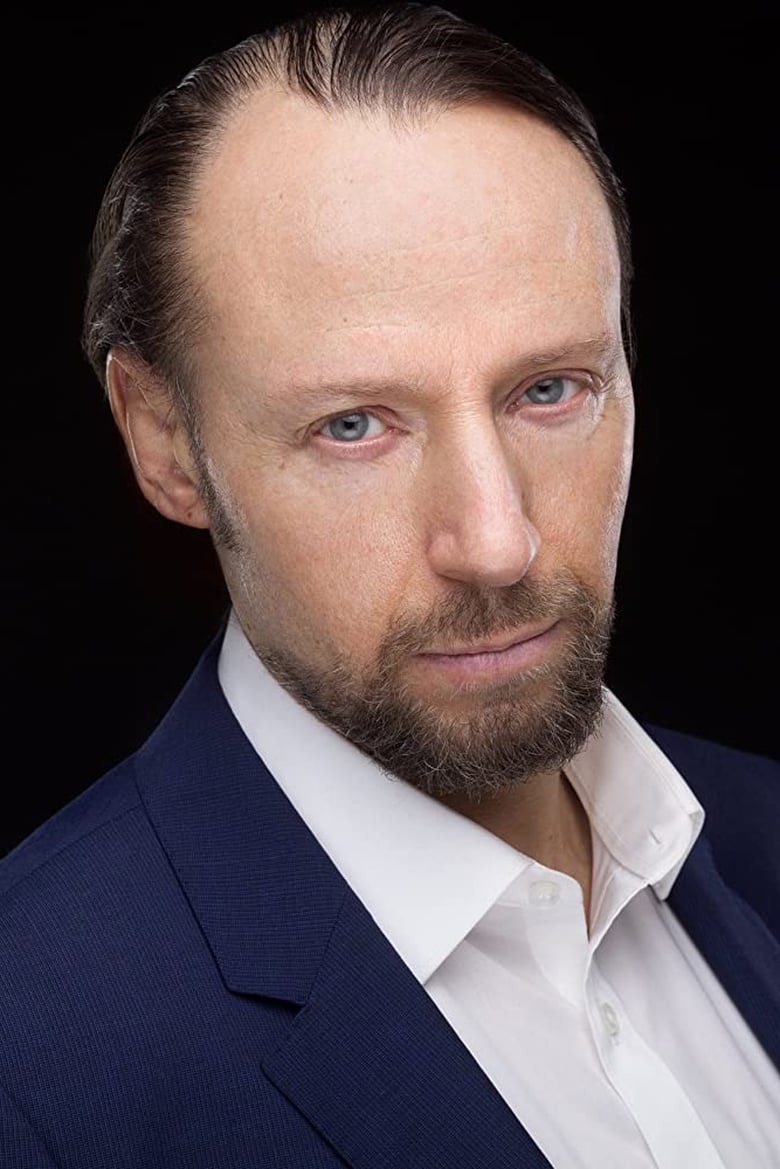 Ivan Shvedoff headshot