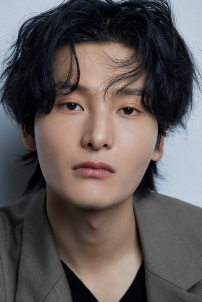 Shin Dong-jun portrait