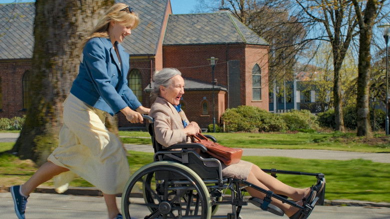 Still image for Evy and Always season 1 episode 8: Home Again