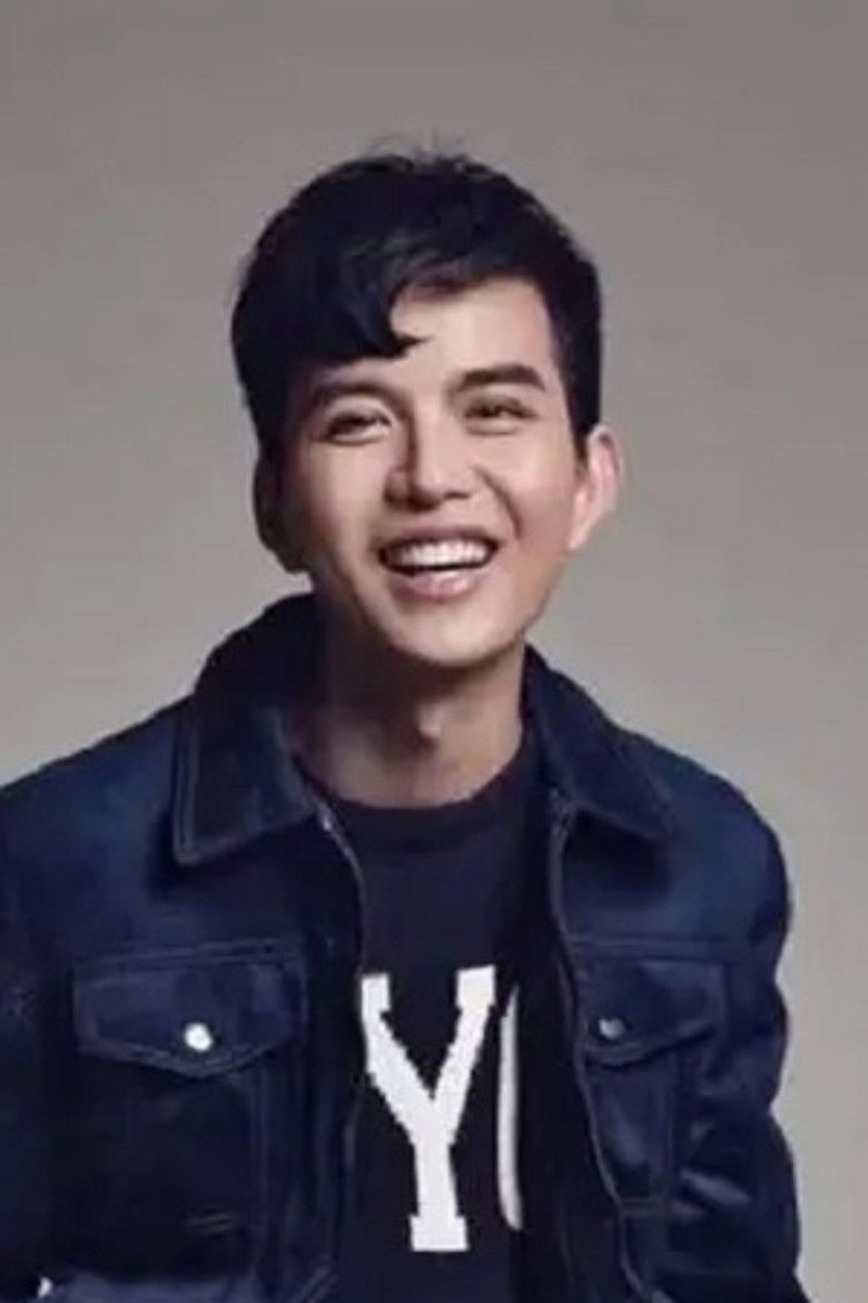 Jin Guo Dong portrait image