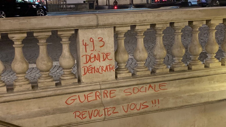 Imatge de Le 100ème 49.3