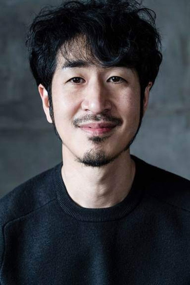 Yoon Joon Sung portrait image