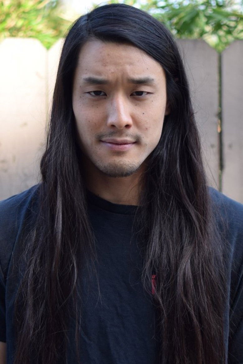Ike Kawaguchi portrait image
