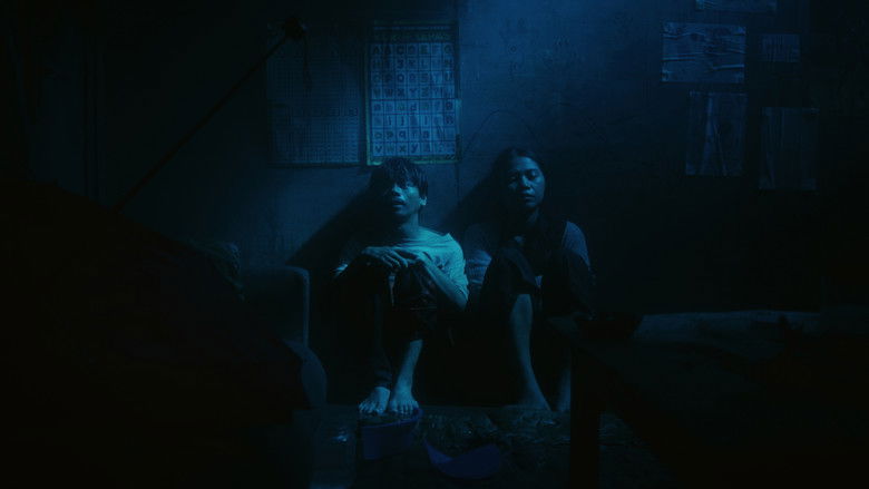 Image d'arrière-plan 3 du film OutCast!