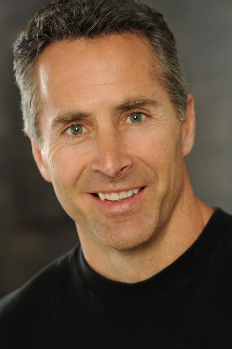 Scott Nicholson portrait image