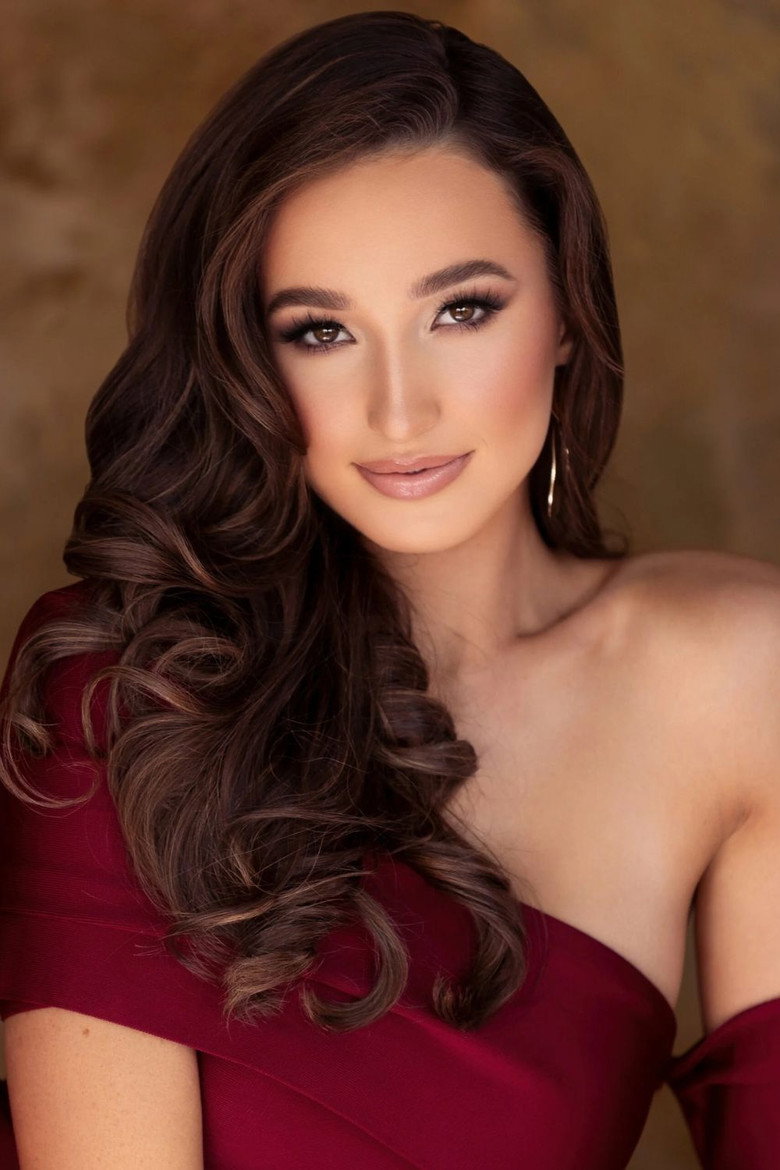Joelle Simpson portrait