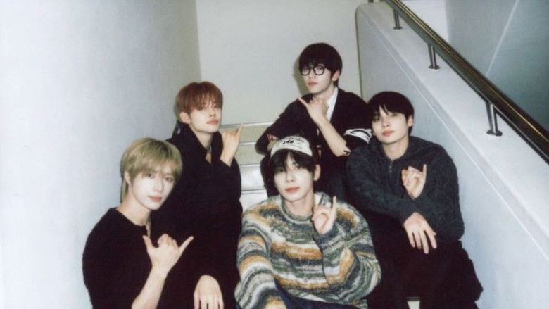 TOMORROW X TOGETHER: OUR LOST SUMMER Photo 8