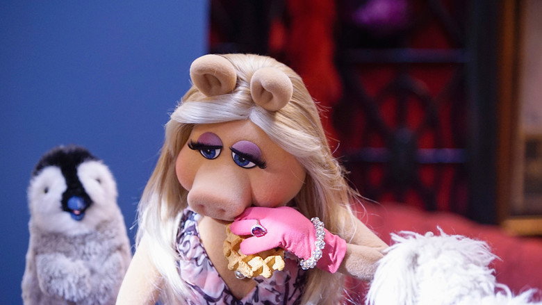 Still from The Muppets - Season 1 Episode 16