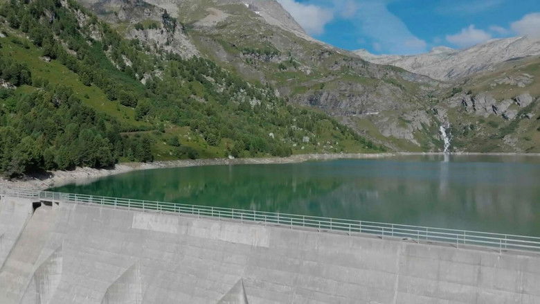 Très chère électricité backdrop 1