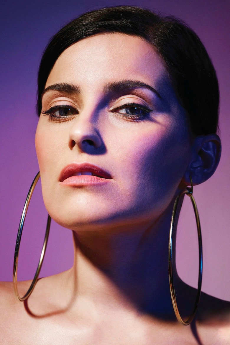 Nelly Furtado photo 3