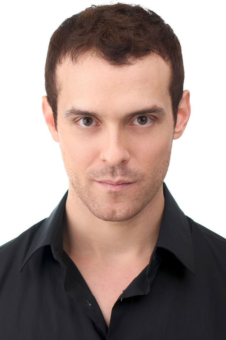 Aubrey Deeker Hernandez portrait image