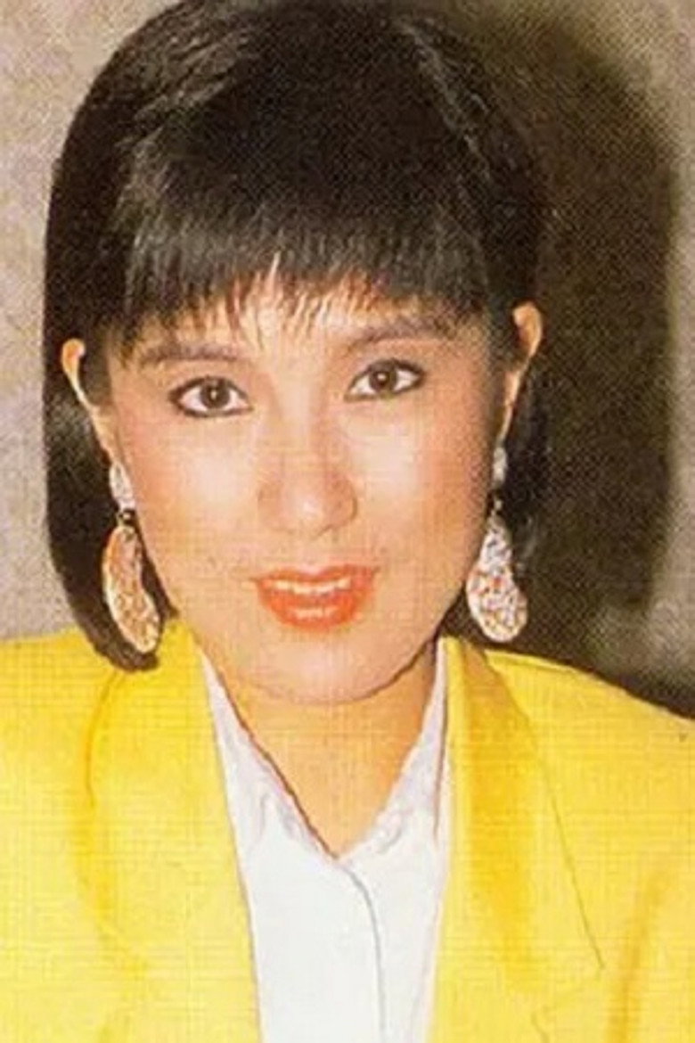 Marylinn Wong Cho-Shut photo 3