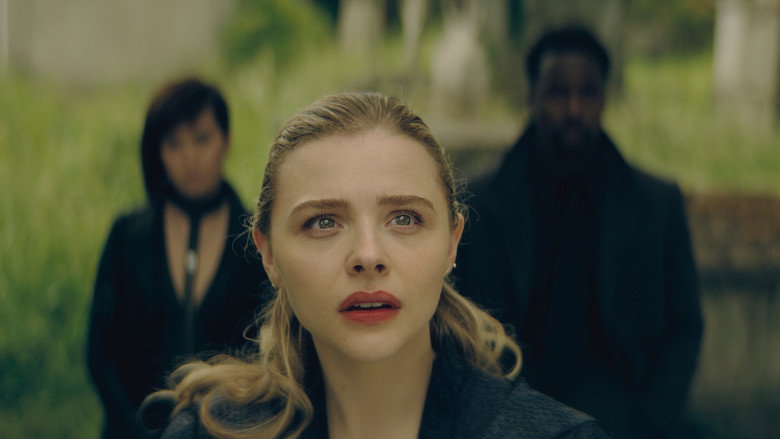 Still from ذا بيريفيرال - Season 1 Episode 4