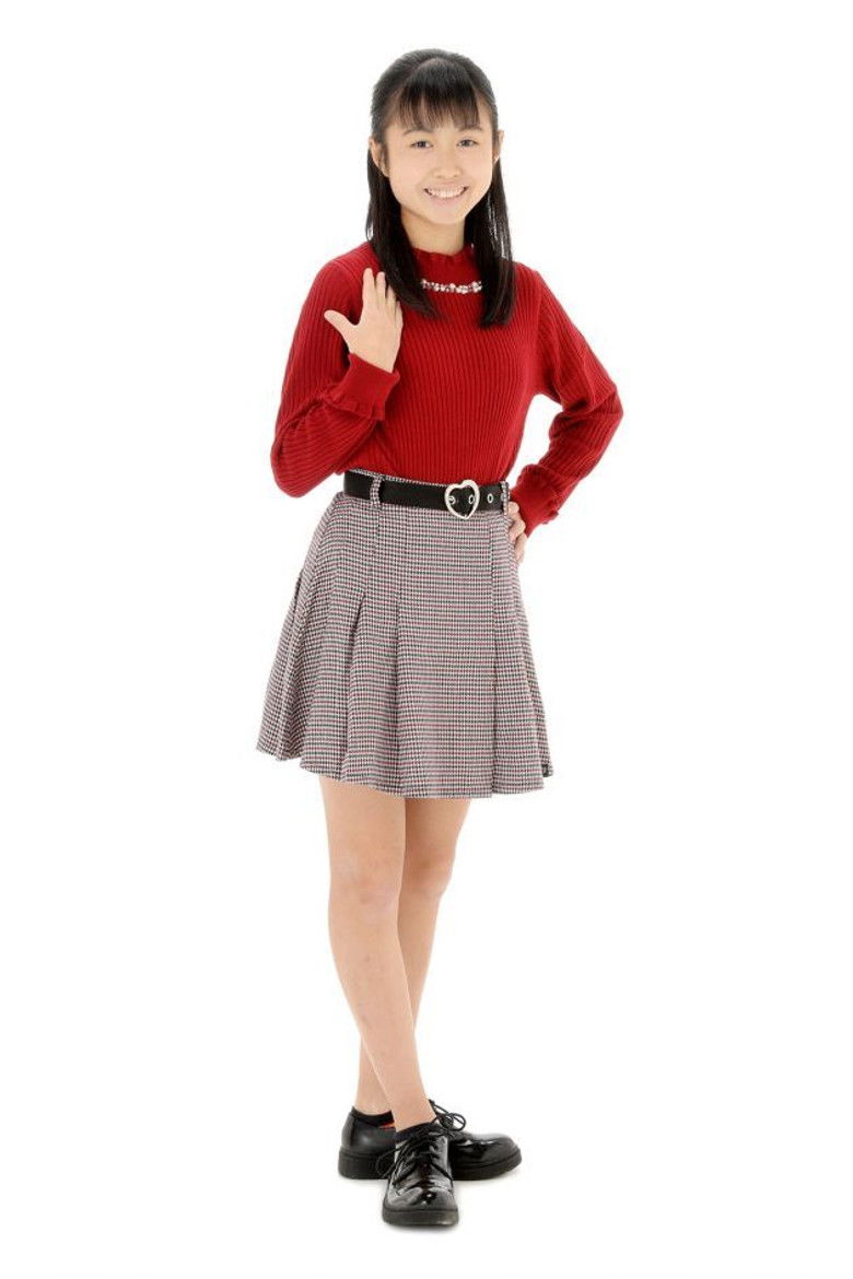 Momoka Ishibashi portrait image