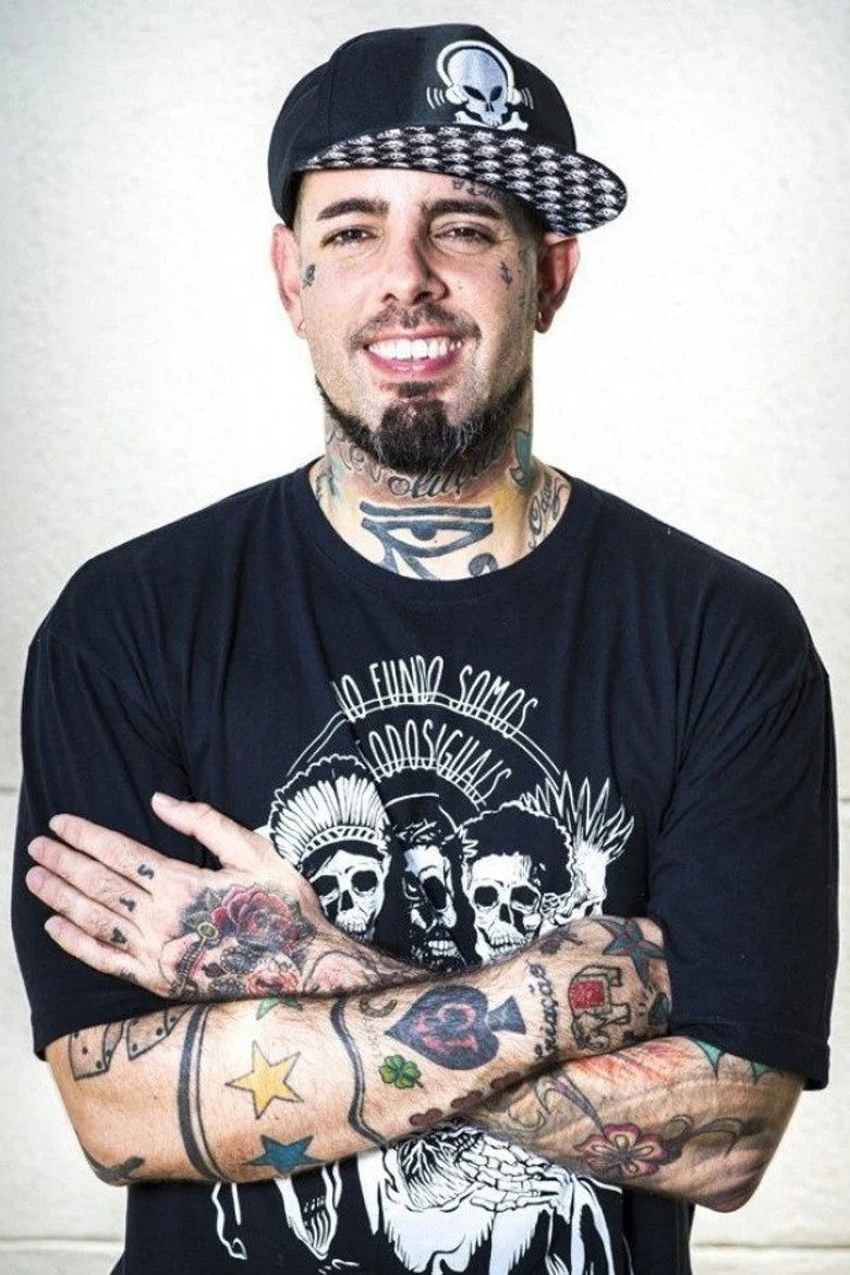 Tico Santa Cruz portrait image