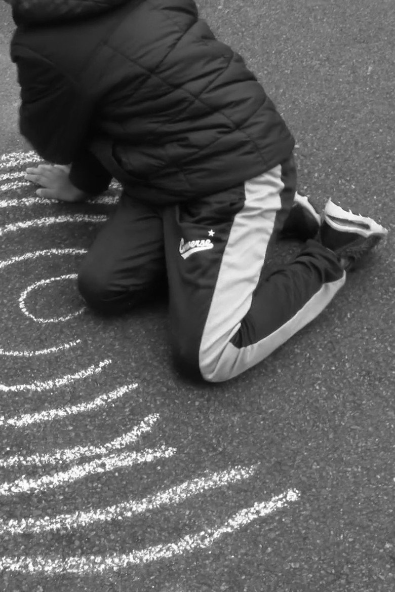 Imatge de Children’s Game #47: Chalk