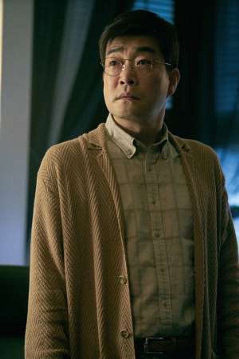 Son Hyun-joo photo 4