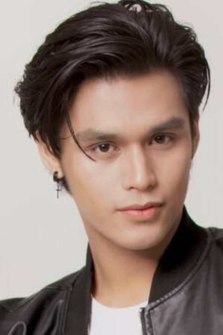 Drei Sugay portrait