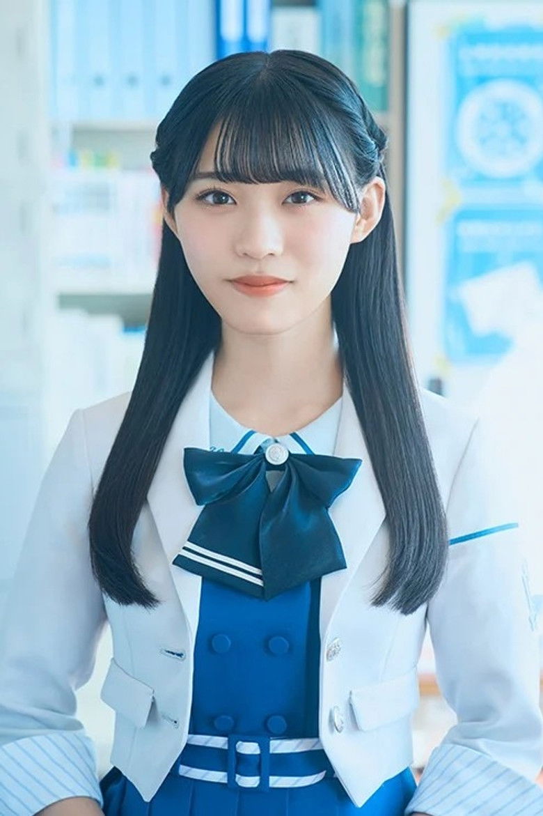 Ami Kanazawa portrait image