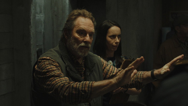 Still from Widow's Bay - Season 1 Episode 10