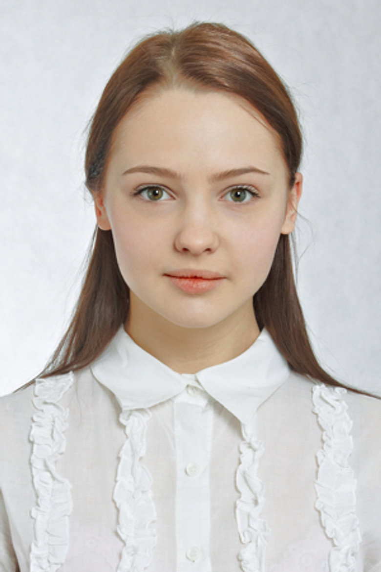 Yuliya Khlynina photo 3