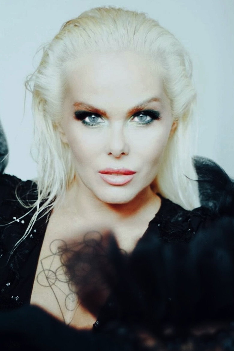 Svala Björgvinsdóttir photo 2